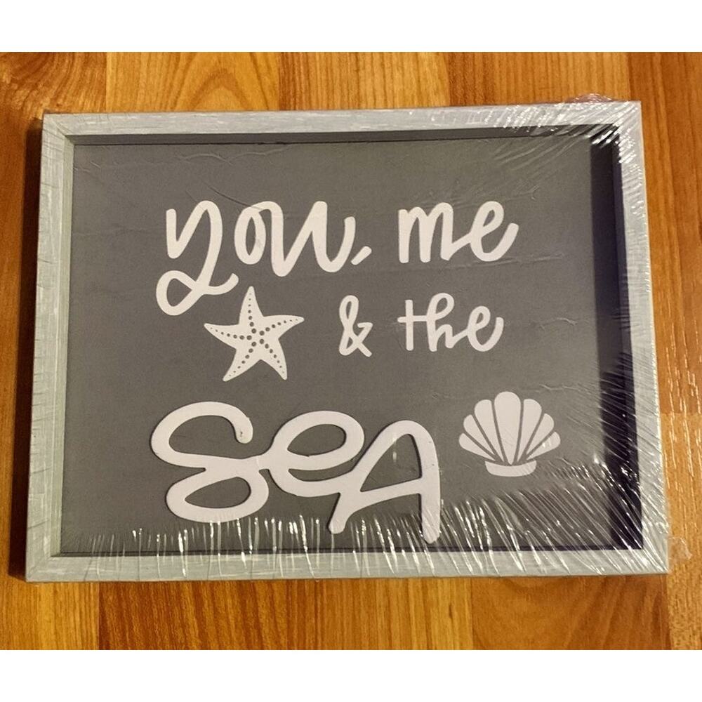 Small‎ Sea Sign